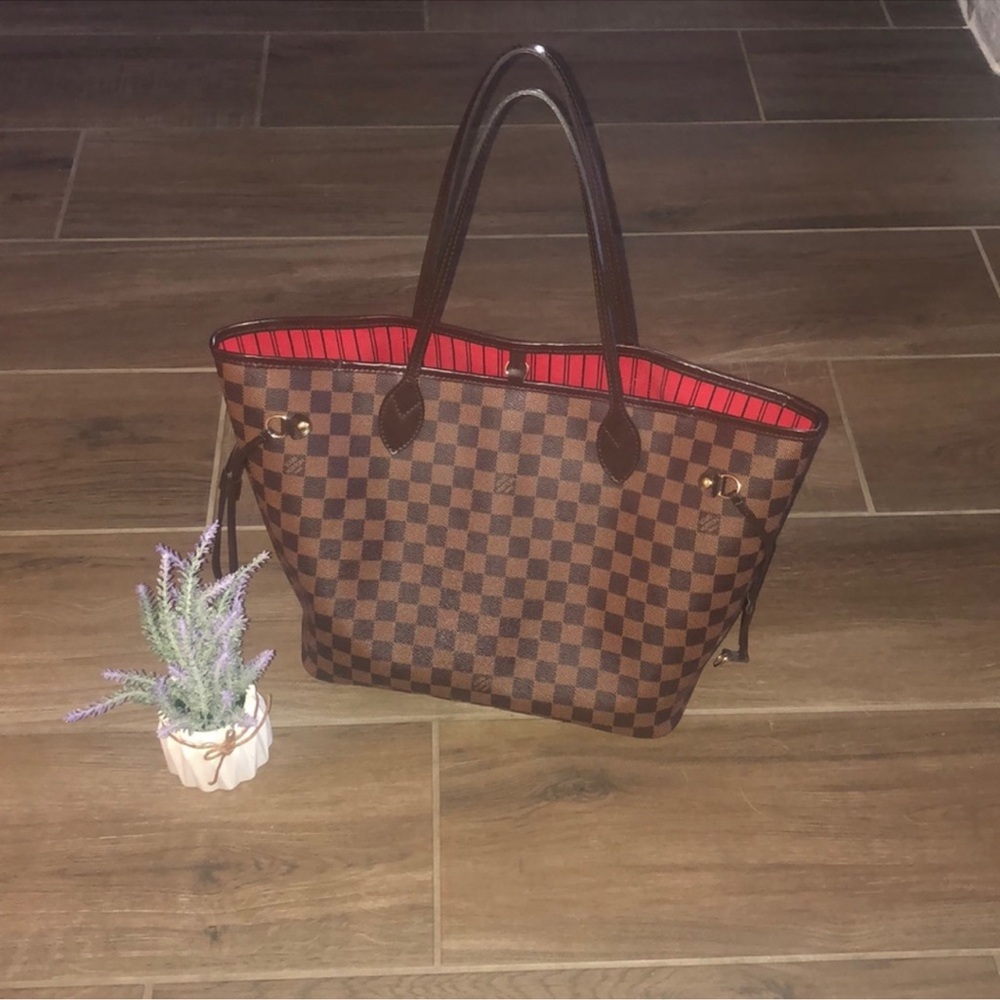 Louis Vuitton Brown Checkered Shoulder Bag with Red Interior